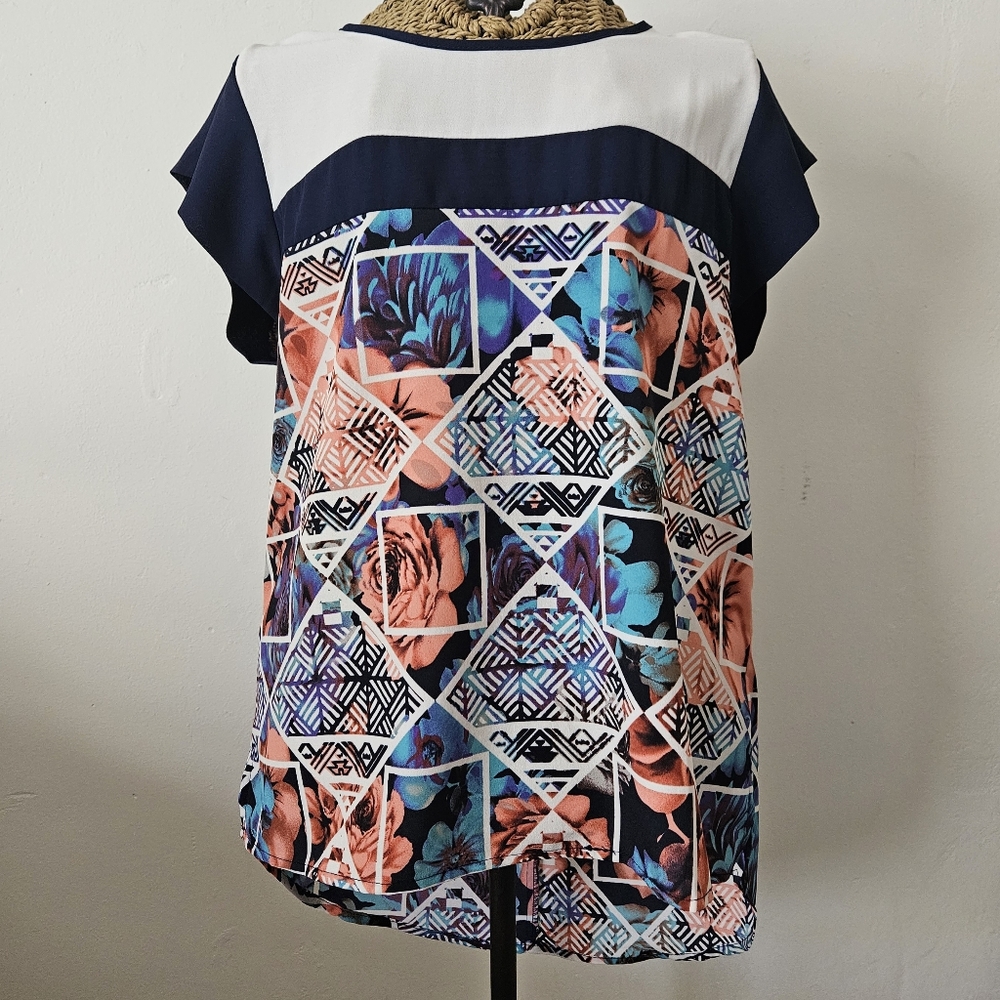 Alice Blue blouse. Size medium.
